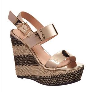 📦 London Rag Goldie Metallic Wedge size 10 and 9